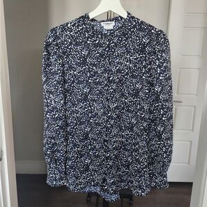 Navy and White Patterned Women's Top